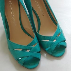 💙Franco Sarto teal peep toe wedge Size 6